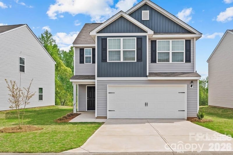 1305 Nia Road, Charlotte, NC - 3 beds, 2.5 baths, 2,025 sqft - $2,100