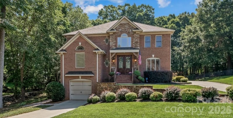 6324 Pumpernickel Lane, Wesley Chapel, NC - 5 beds, 3.5 baths, 4,433 sqft - $915,000