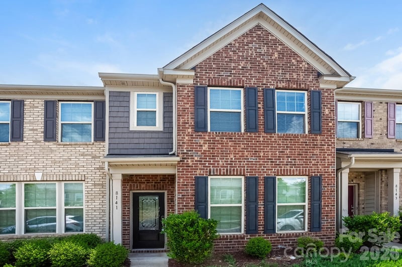 8141 English Clover Lane, Fort Mill, SC - 3 beds, 3.5 baths, 2,000 sqft - $335,000