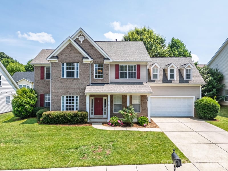 10109 Halkirk Manor Lane, Charlotte, NC - 4 beds, 2.5 baths, 2,699 sqft - $484,000