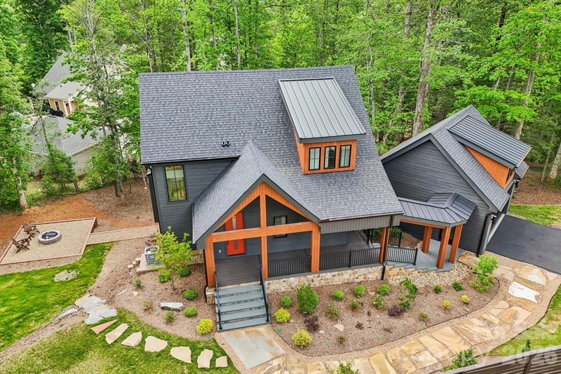 236 Glazener Road, Brevard, NC - 3 beds, 2.5 baths, 2,754 sqft - $1,377,000