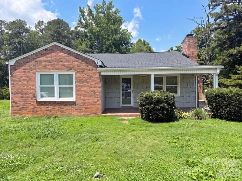 206 Lilly Street, Cherryville, NC - 3 beds, 2 baths, 1,257 sqft - $250,000