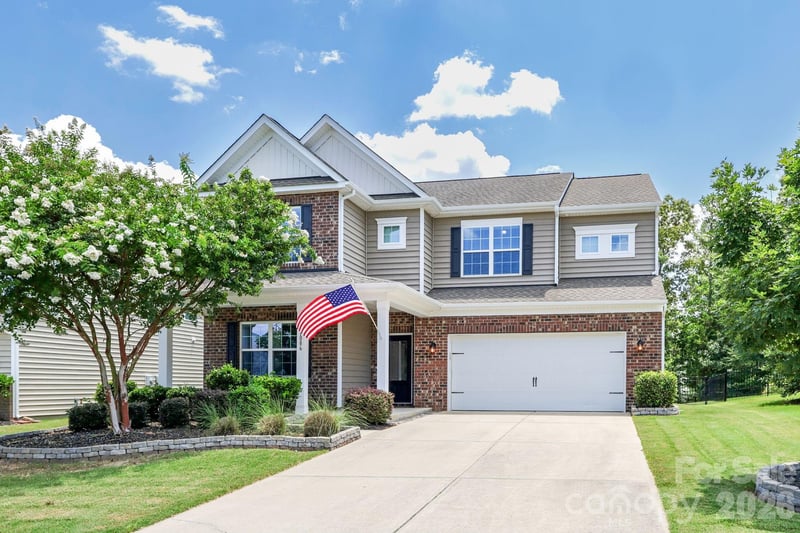 1086 Wallace Lake Road, Indian Land, SC - 4 beds, 3.5 baths, 3,123 sqft - $570,000