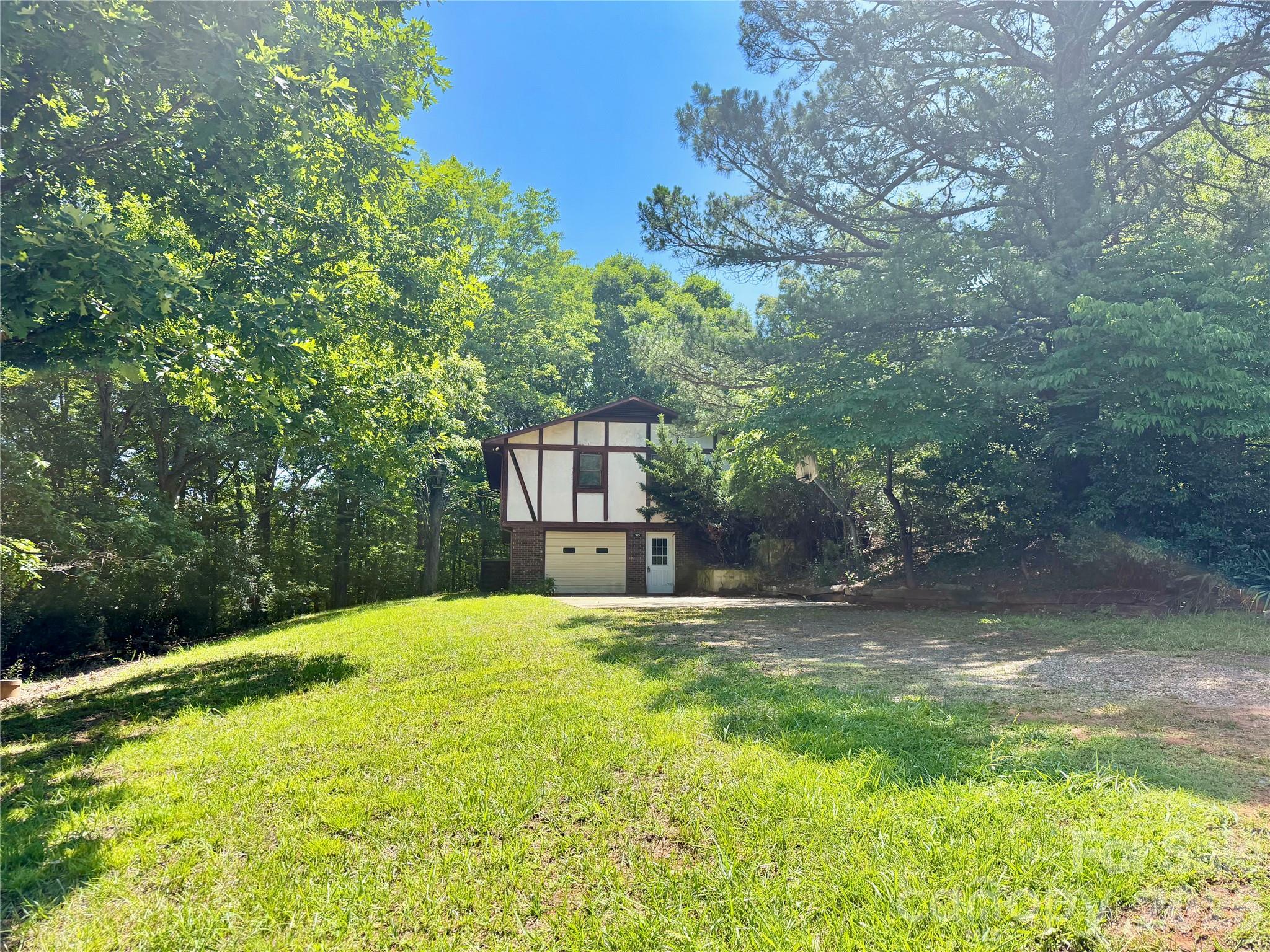 185 Dulaney Drive, Nebo, NC. property listing photo
