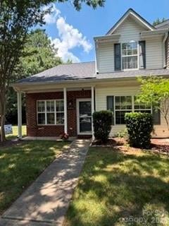 2850 Mayer House Court, Charlotte, NC - 3 beds, 2.5 baths, 1,416 sqft - $265,000
