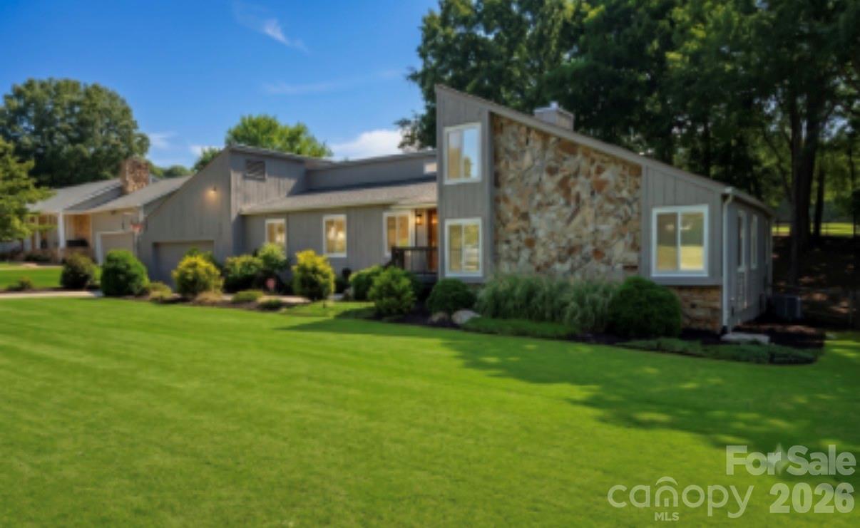 8401 Raintree, Charlotte, NC — property listing photo 1