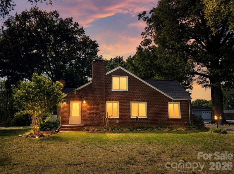 307 E 2nd Street, Oakboro, NC - 3 beds, 2 baths, 1,775 sqft - $315,000