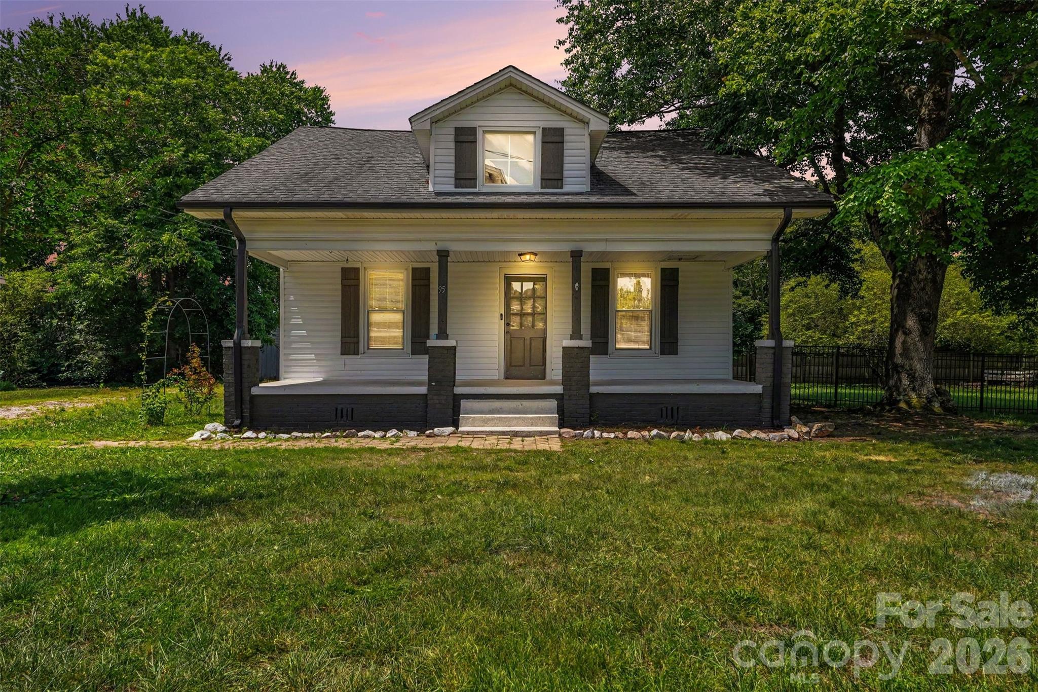 95 Central, China Grove, NC — property listing photo 1