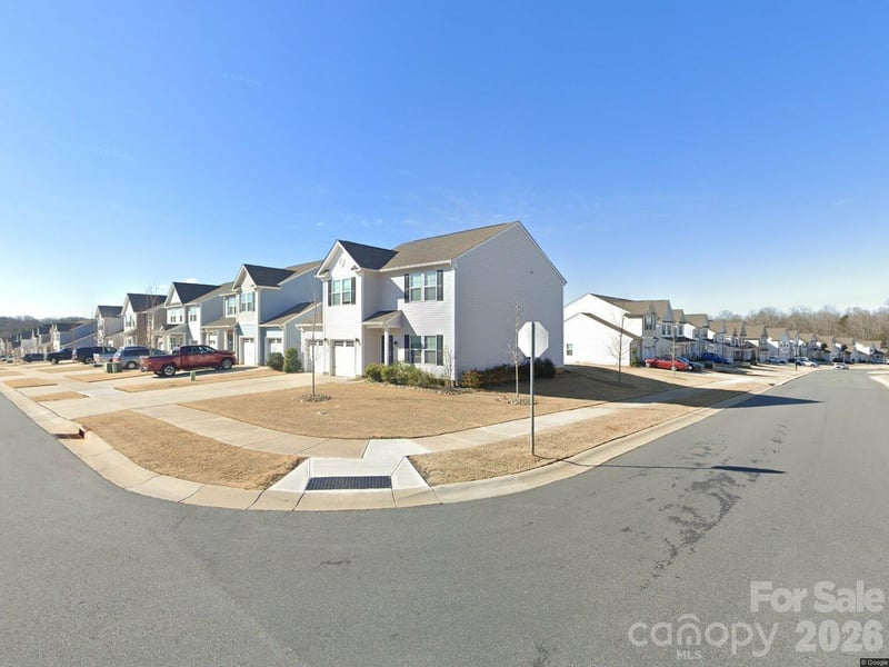 141 Fairfield Drive, Troutman, NC - 3 beds, 3 baths, 2,064 sqft - $325,000