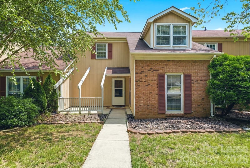 11119 Michelangelo Court, Charlotte, NC - 2 beds, 2.5 baths, 1,258 sqft - $1,900