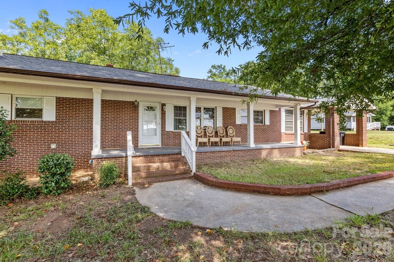 3825 Stack Road, Monroe, NC - 3 beds, 2 baths, 1,620 sqft - $1,250,000