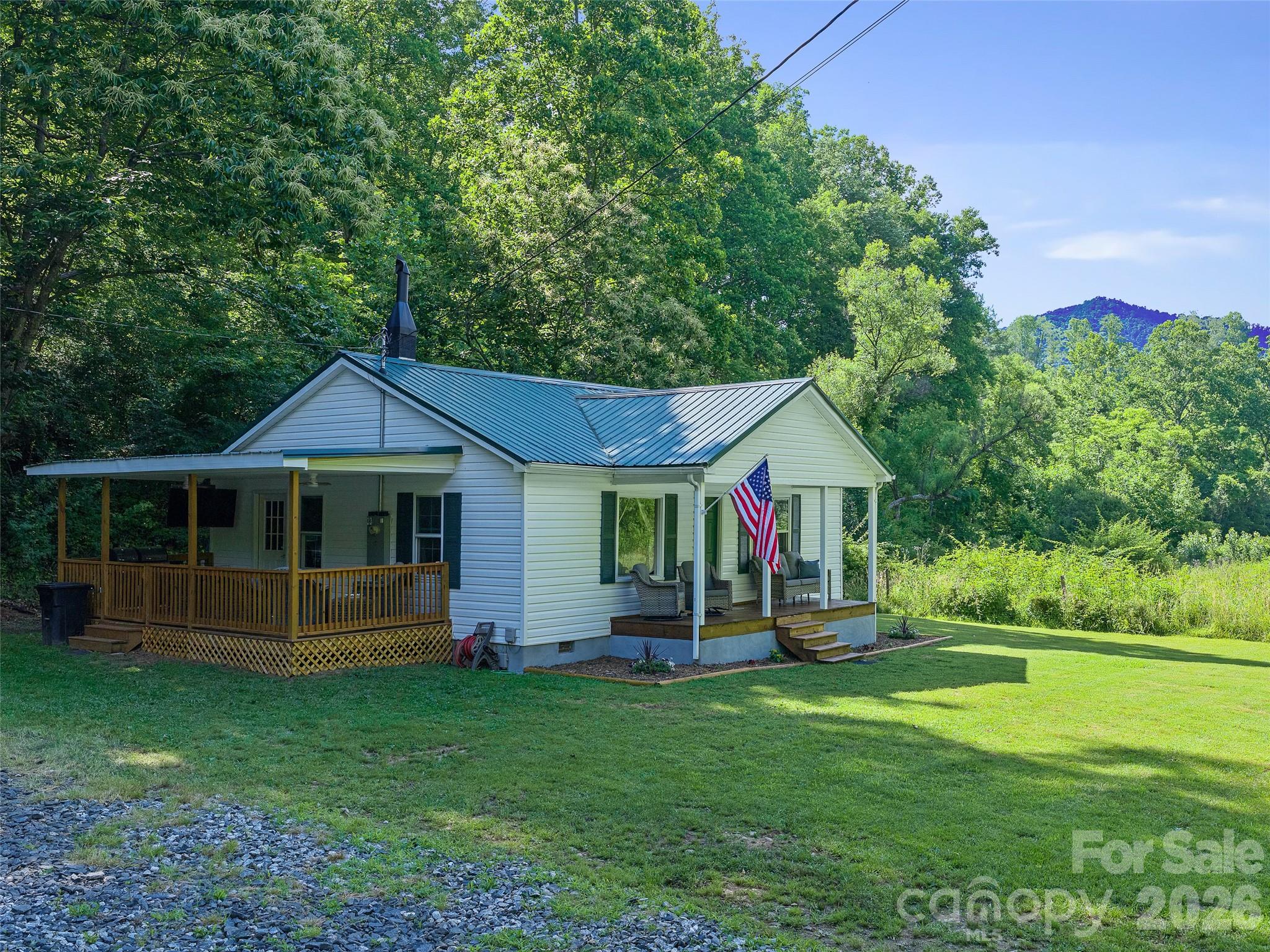232 Langford Branch Road, Burnsville, NC. property listing photo