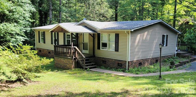 5992 Rest Home Road, Claremont, NC - 3 beds, 2 baths, 1,372 sqft - $200,000