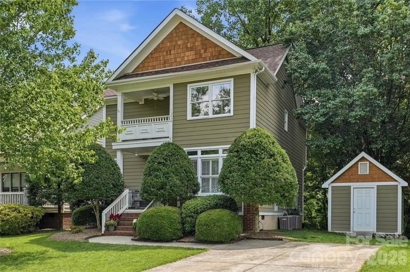 1234 Ivey Drive, Charlotte, NC - 3 beds, 2.5 baths, 1,723 sqft - $789,000