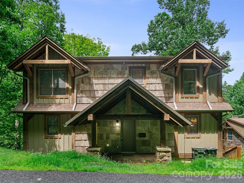 140 Falls Crossing Road, Burnsville, NC - 2 beds, 2.5 baths, 1,855 sqft - $425,000