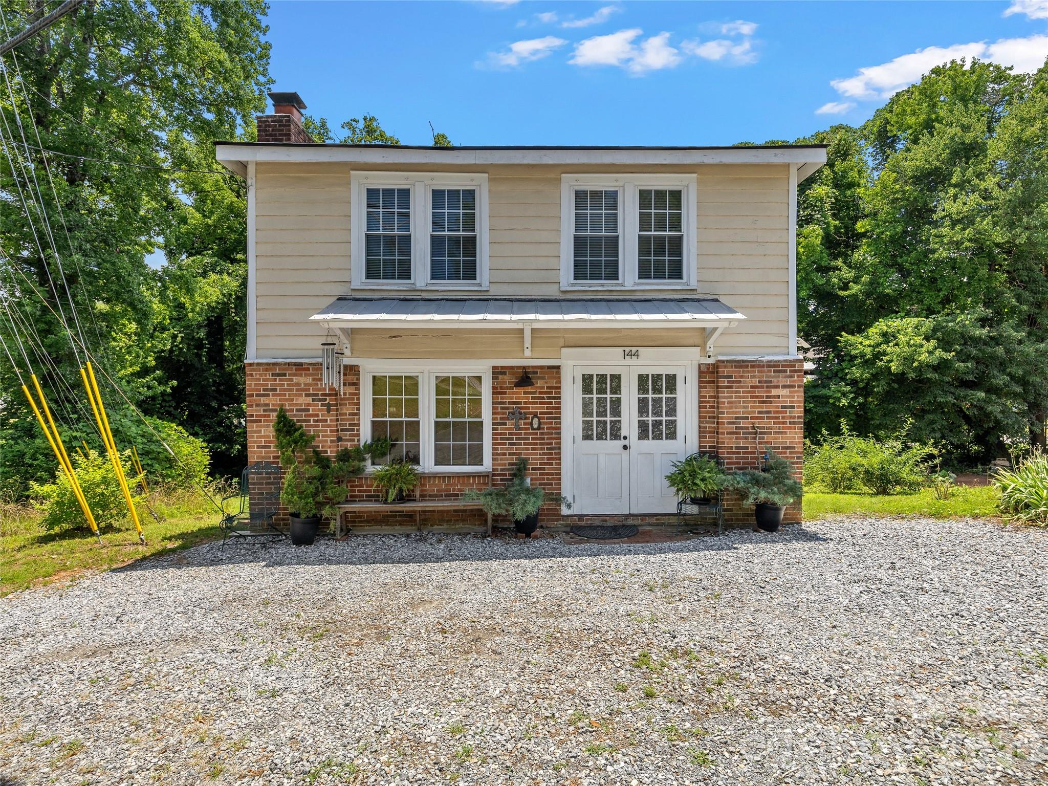 144 E Howard Street, Tryon, NC. property listing photo