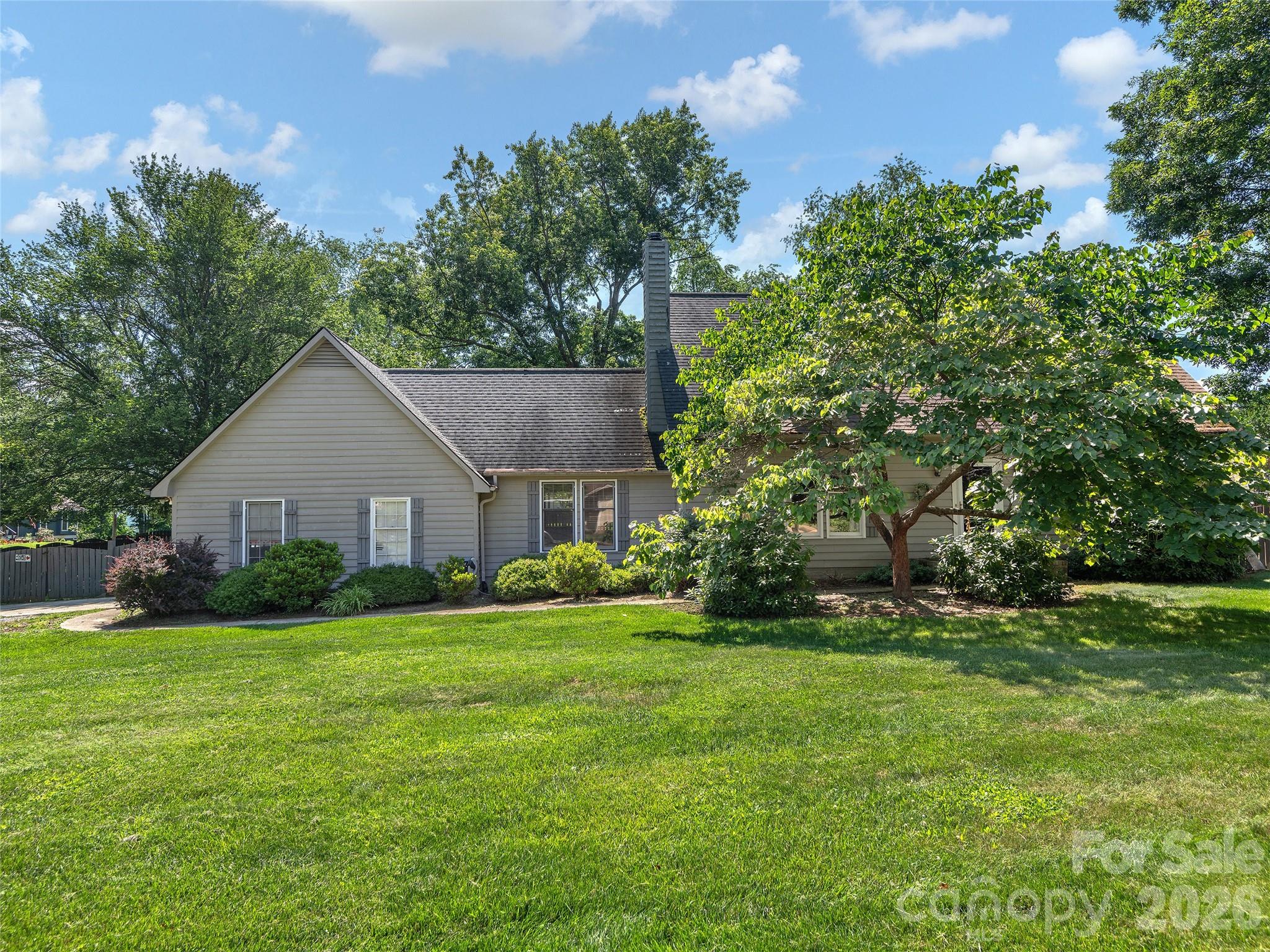 3 Carolewood Drive, Horse Shoe, NC. property listing photo