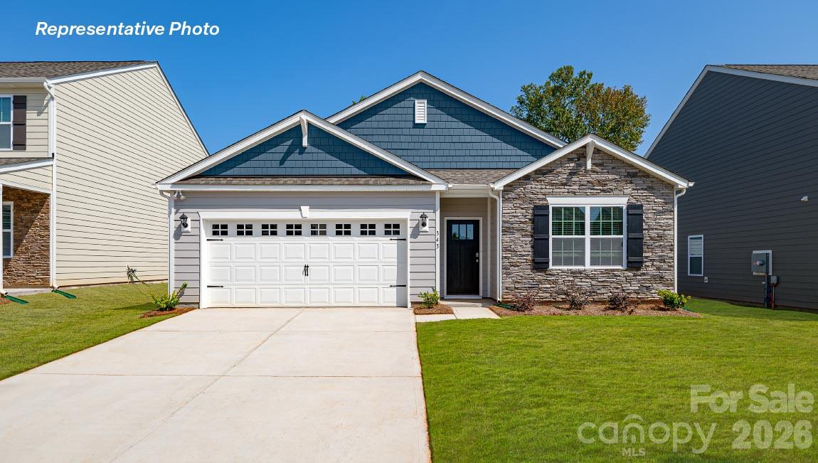 612 17th Avenue Drive NE, Hickory, NC — property listing photo