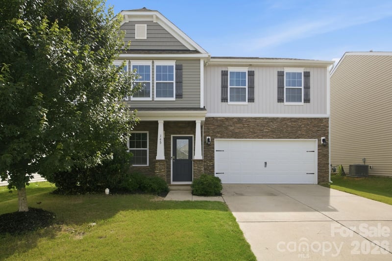 145 N Cromwell Drive, Mooresville, NC - 4 beds, 3 baths, 2,725 sqft - $419,000