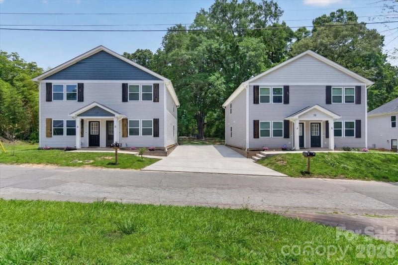 712-714 Evening Shade Lane, Gastonia, NC - 12 beds, 2 baths, 5,300 sqft - $1,040,000