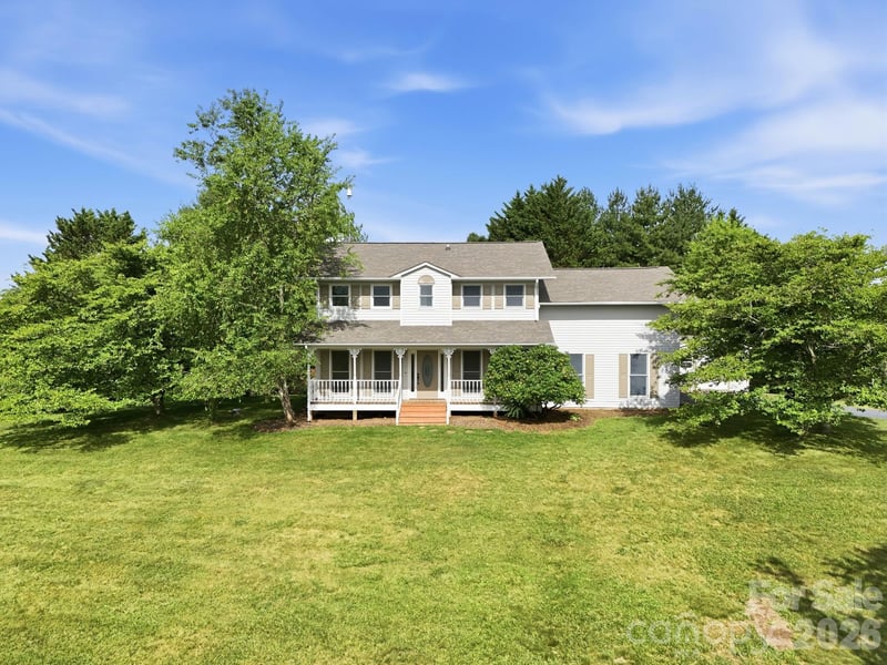 1091 WINDSWEPT RIDGE Road, Marshall, NC - 3 beds, 2.5 baths, 2,110 sqft - $565,000