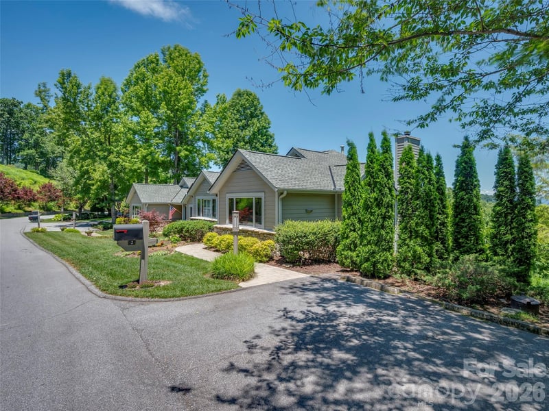 2 Meadow Ridge Lane, Hendersonville, NC - 3 beds, 2.5 baths, 2,479 sqft - $995,000