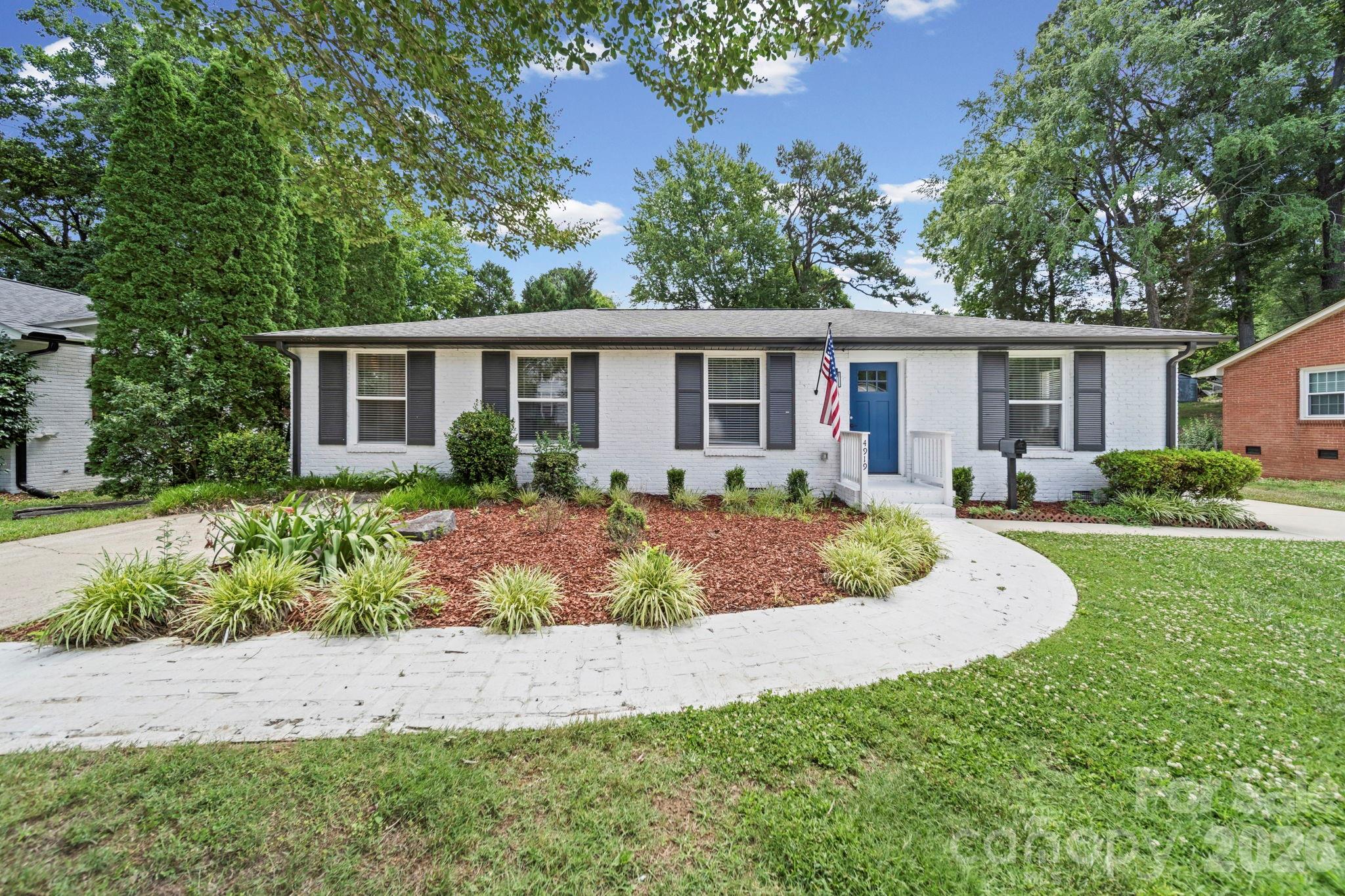 4919 Seacroft Road, Charlotte, NC. property listing photo