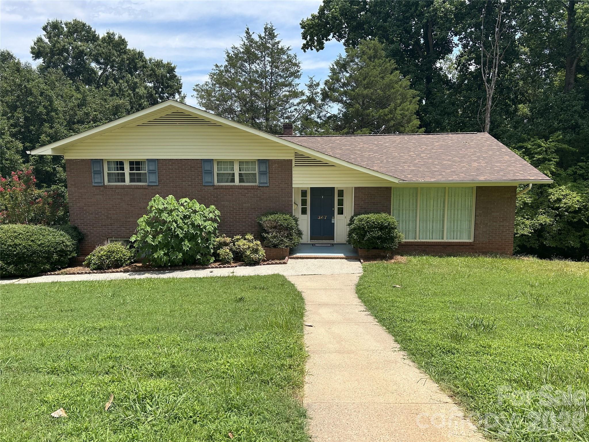 347 Hatley Cir NE, Concord, NC 28025. property listing photo