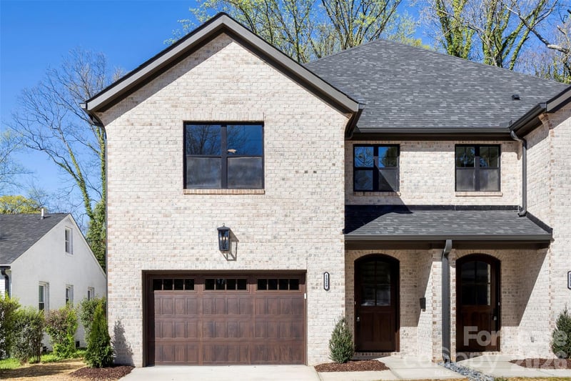 1329 Condon Street, Charlotte, NC - 3 beds, 2.5 baths, 2,093 sqft - $2,800