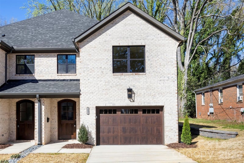 1331 Condon Street, Charlotte, NC - 3 beds, 2.5 baths, 2,051 sqft - $2,800