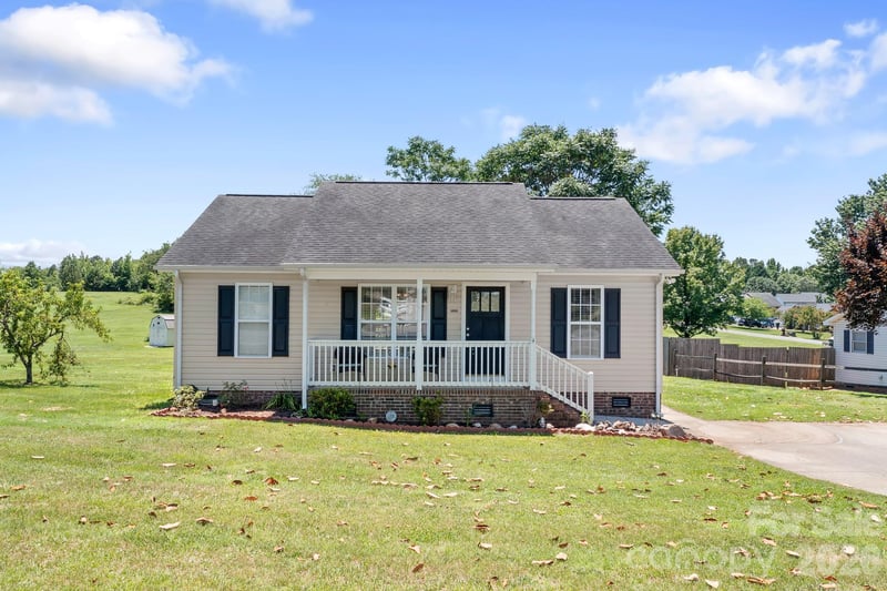 1000 Bethel Church Road, Lincolnton, NC - 3 beds, 2 baths, 1,024 sqft - $275,000