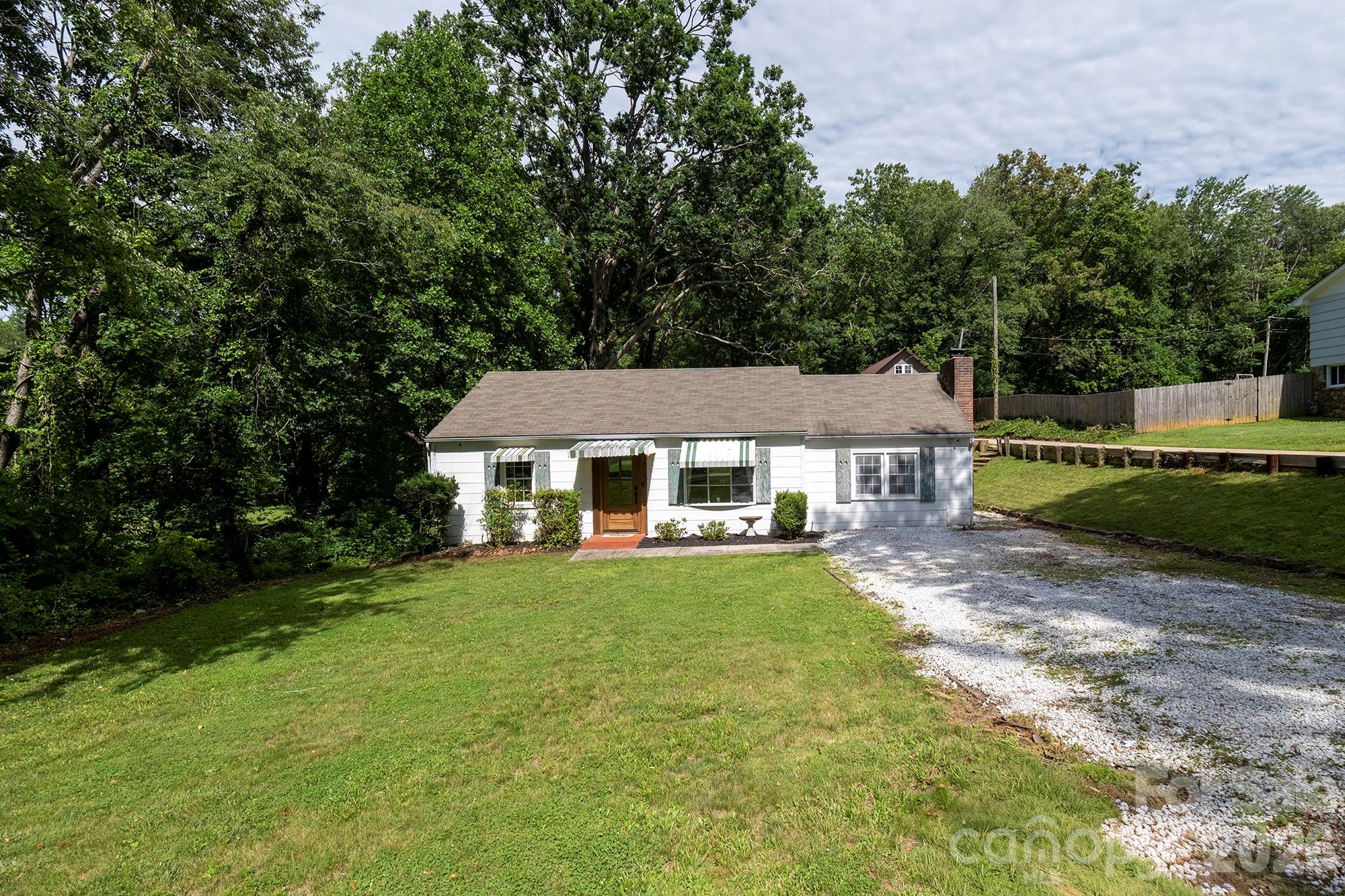 445 Old Haw Creek Road, Asheville, NC. property listing photo