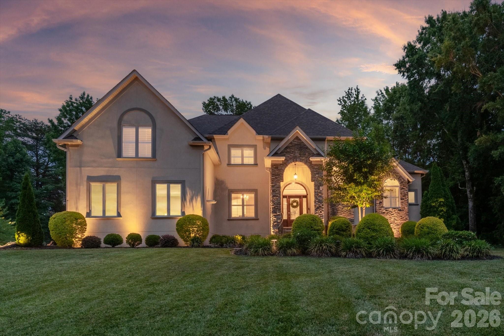 102 Finch Loop, Fort Mill, SC. property listing photo