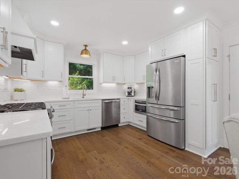 6819 Woodstock Drive, Charlotte, NC - 4 beds, 3 baths, 2,248 sqft - $645,000