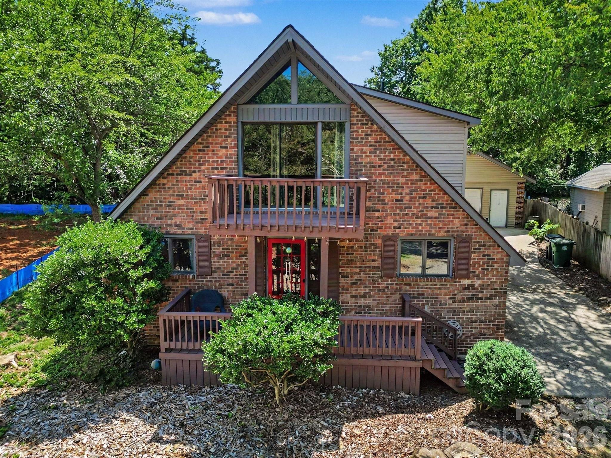 21021 Entrada Drive, Cornelius, NC. property listing photo