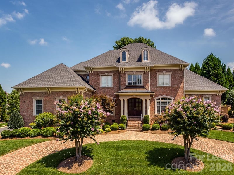 7126 Summerhill Ridge Drive, Charlotte, NC - 4 beds, 4.5 baths, 5,100 sqft - $10,500