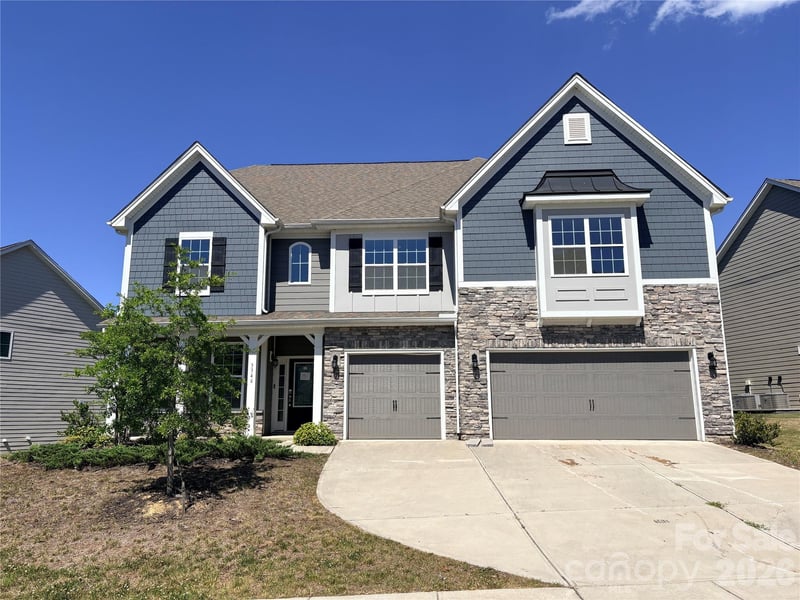 3346 Friendship Street, Fort Mill, SC - 5 beds, 4.5 baths, 4,440 sqft - $695,000