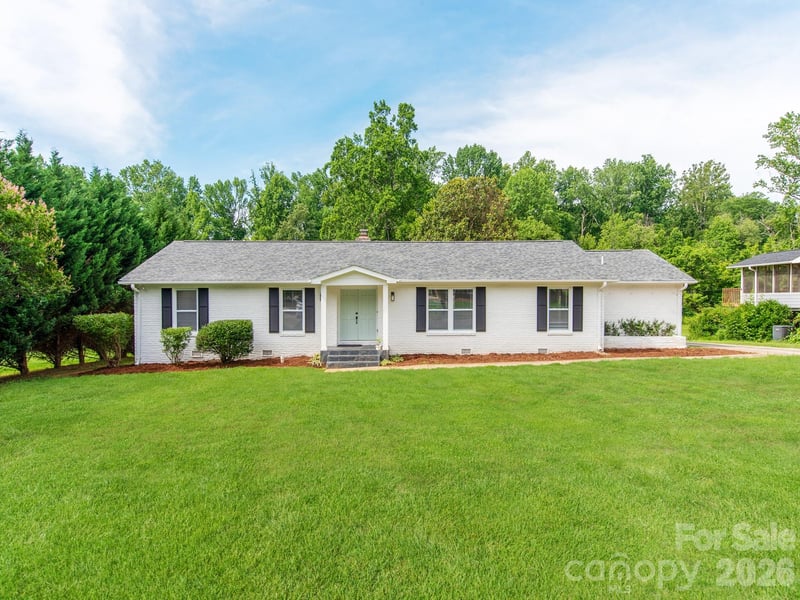 629 Belmorrow Drive, Charlotte, NC - 4 beds, 3 baths, 2,336 sqft - $474,900