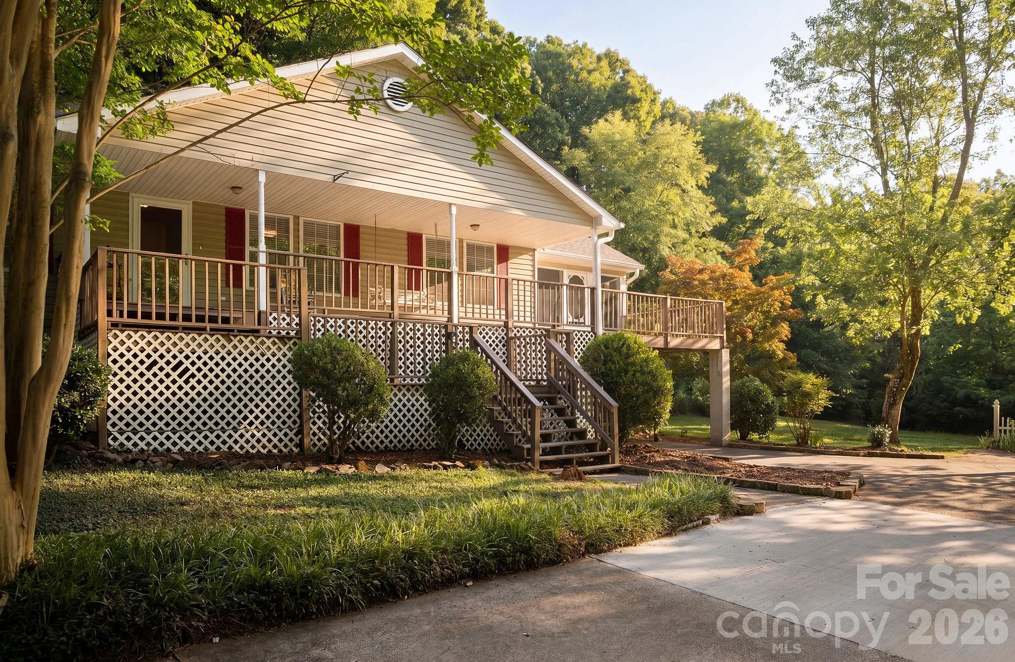 135 Brookhaven Lane, Advance, NC. property listing photo