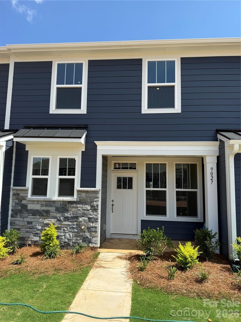 9027 Gulledge Court, Charlotte, NC - 3 beds, 2.5 baths, 1,602 sqft - $323,990