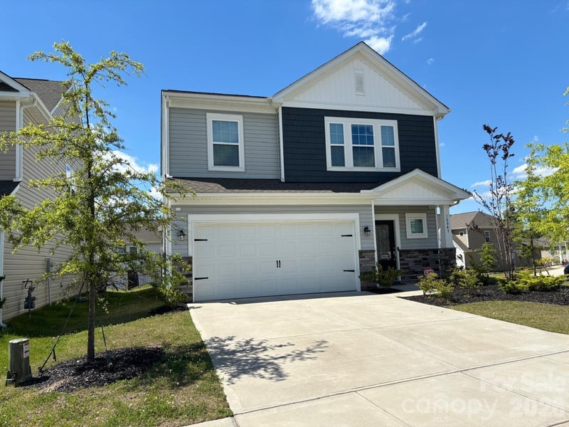 18045 Stark Way, Charlotte, NC - 4 beds, 2.5 baths, 2,281 sqft - $449,000