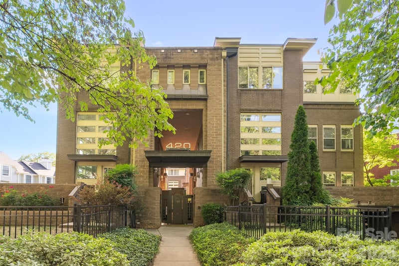 420 Queens Road Apt 10, Charlotte, NC - 3 beds, 2 baths, 1,684 sqft - $800,000