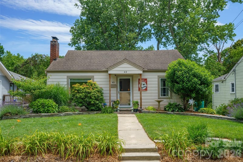 43 Morris Street, Asheville, NC - 3 beds, 2 baths, 1,375 sqft - $605,000