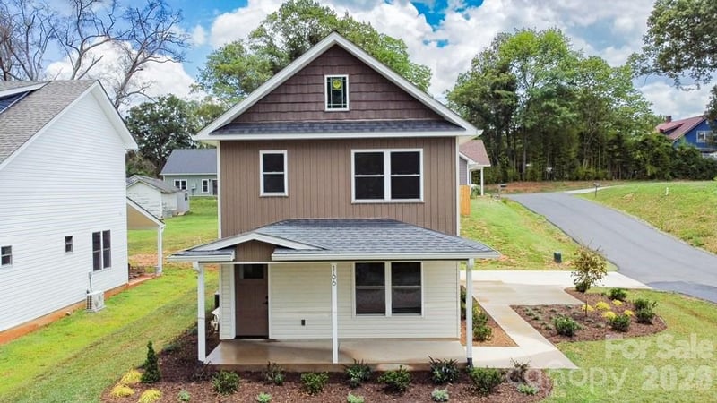 166 Illinois Street, Spindale, NC - 3 beds, 2.5 baths, 1,172 sqft - $252,000
