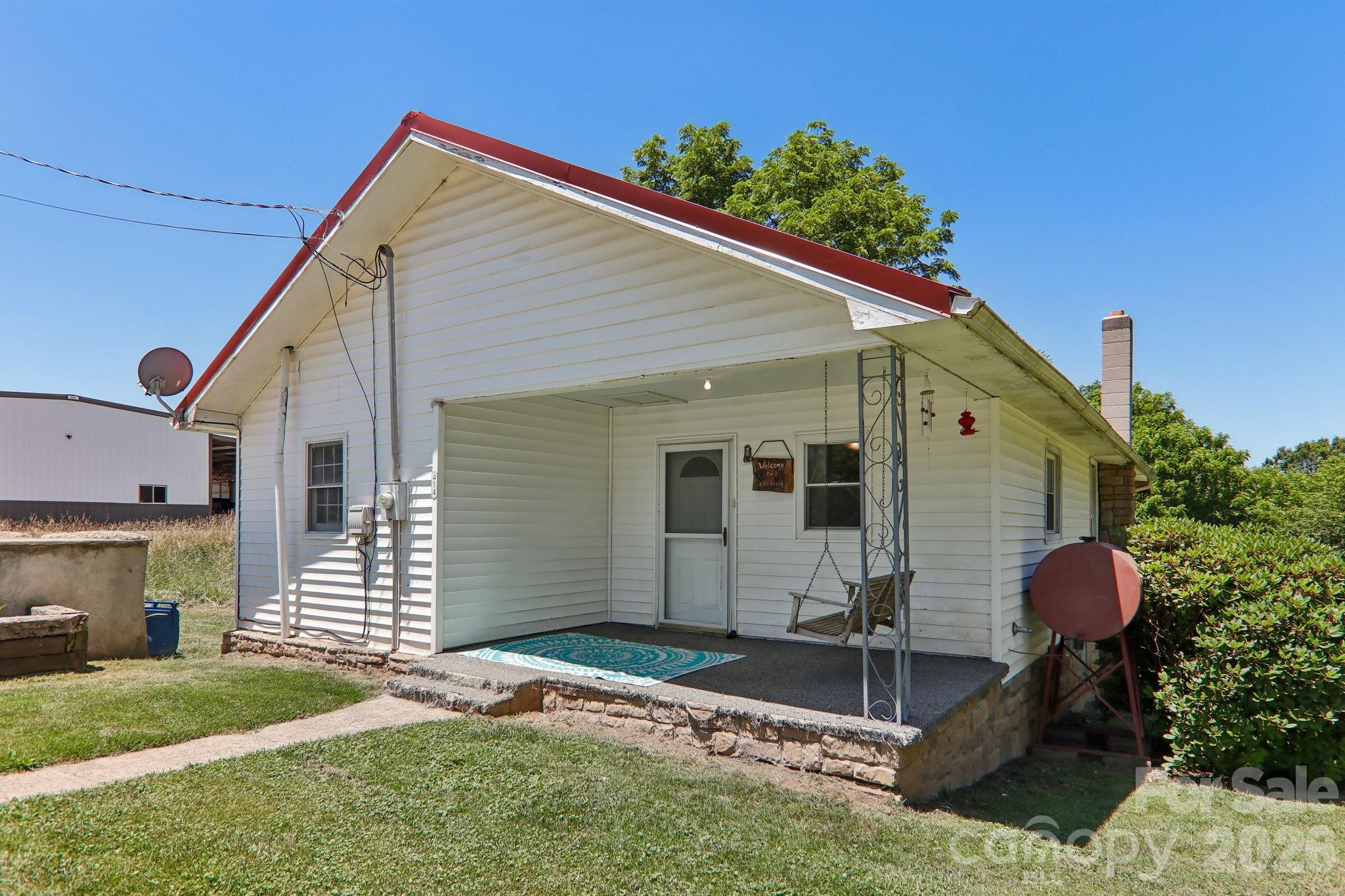 414 Skyline Drive, Canton, NC. property listing photo