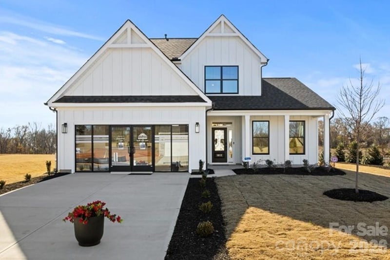849 Allendale Circle, Rock Hill, SC - 4 beds, 2.5 baths, 2,599 sqft - $601,507
