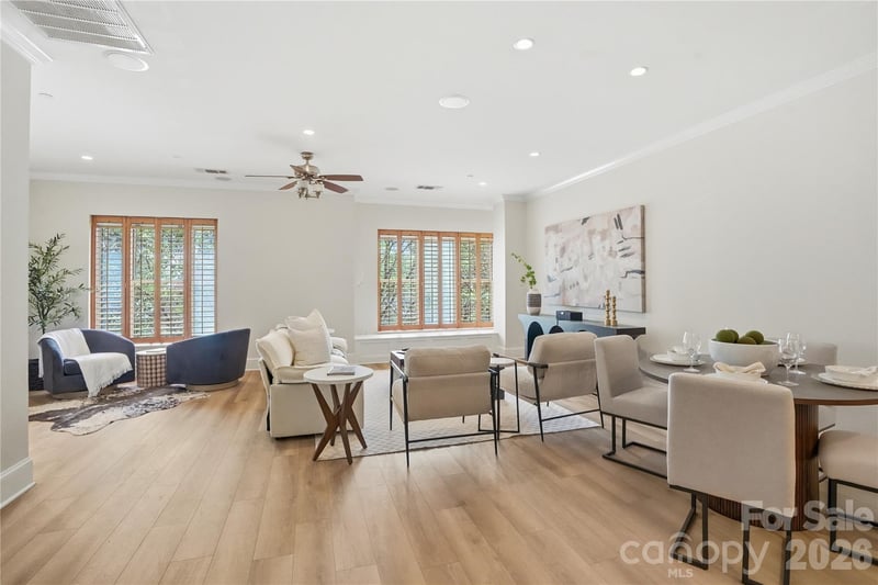400 N Church Street Apt 404, Charlotte, NC - 2 beds, 2.5 baths, 1,377 sqft - $499,000