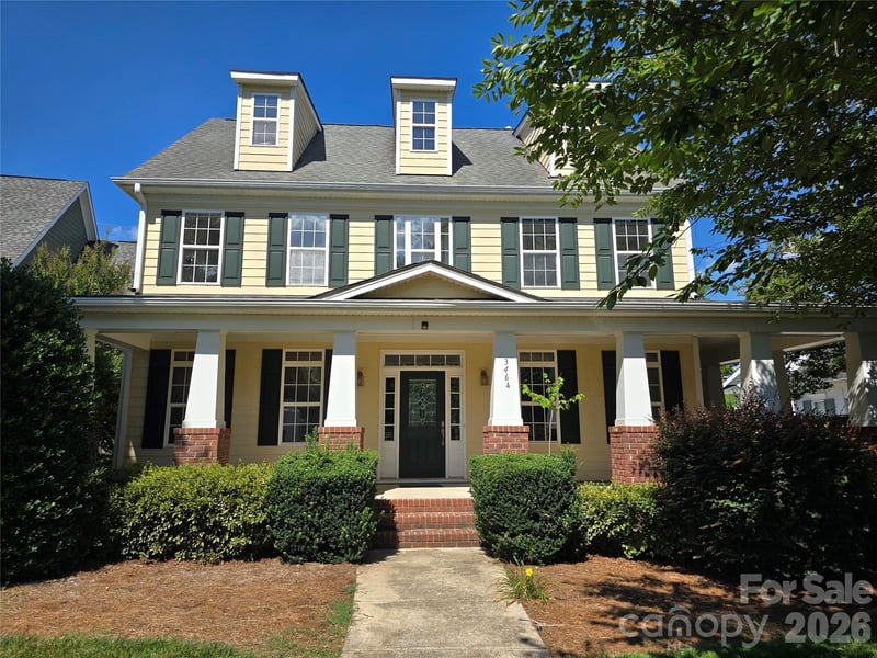 3464 County Down Avenue, Kannapolis, NC - 5 beds, 4.5 baths, 3,546 sqft - $550,000