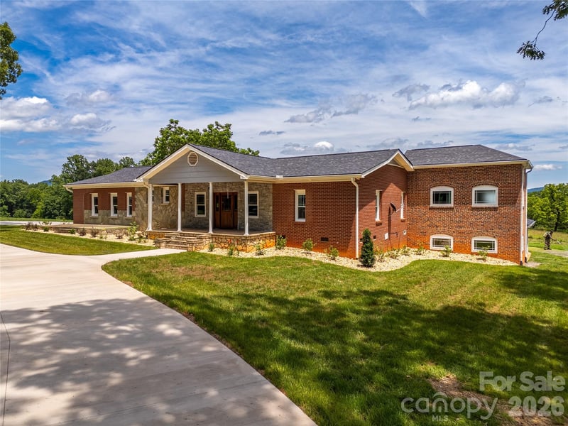 3384 US 64 Highway, Rutherfordton, NC - 3 beds, 2 baths, 1,828 sqft - $729,000