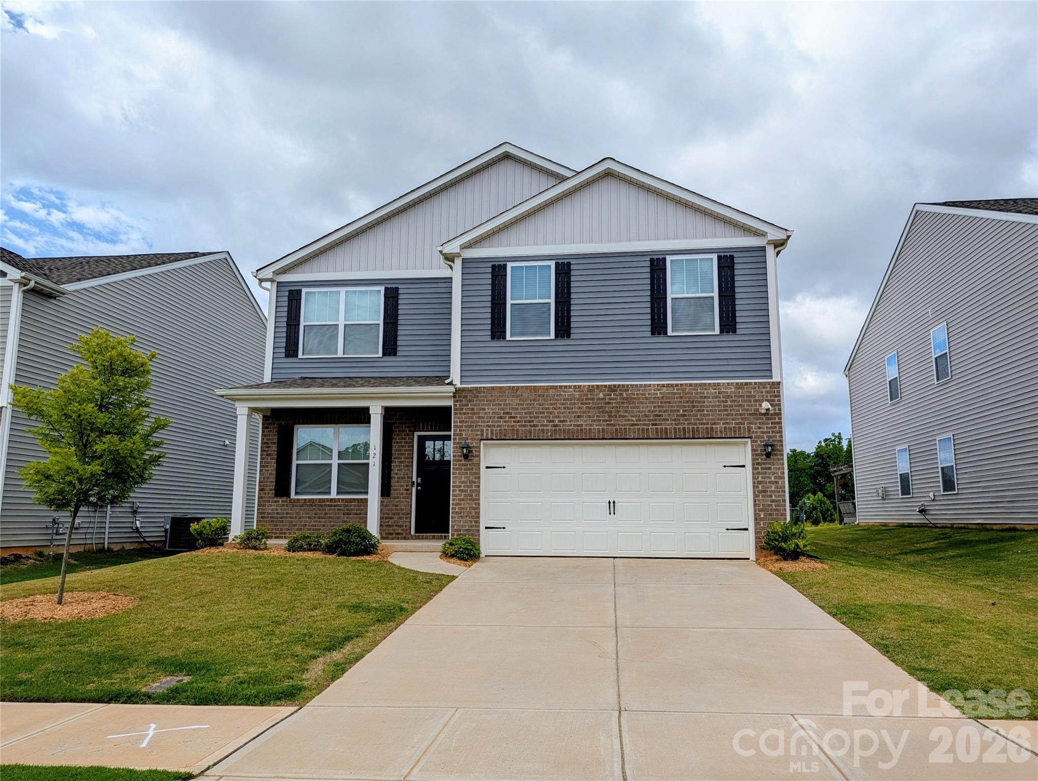121 Sycamore Springs Drive, Statesville, NC. property listing photo